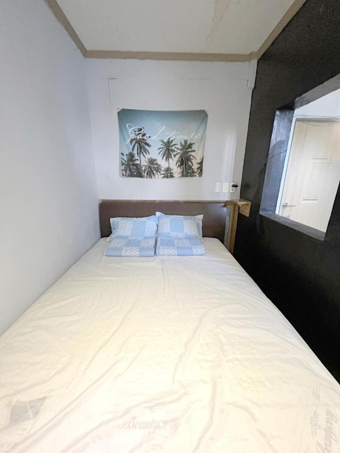 Saipan Well House Hotel Exterior photo